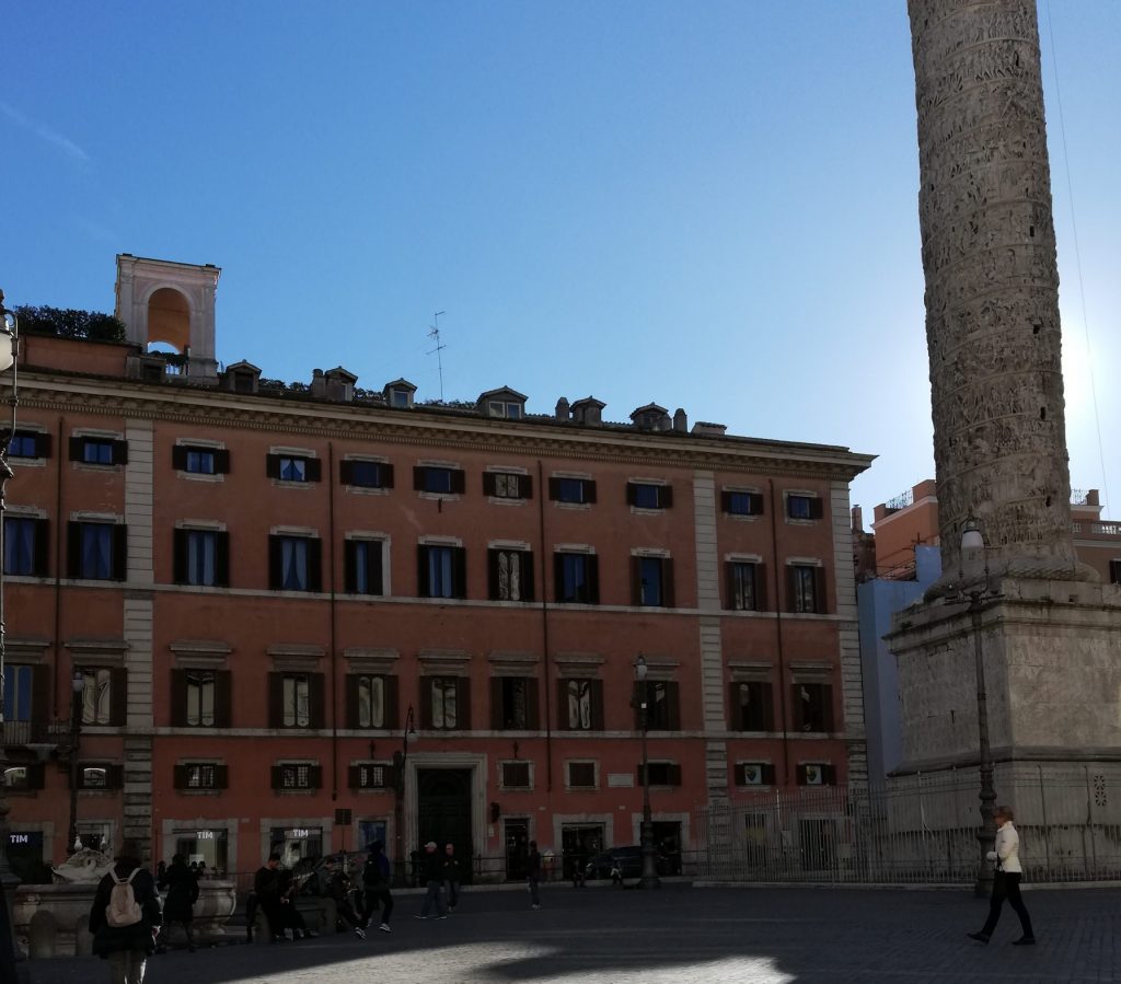 palais Ferrajoli sur place Colonna