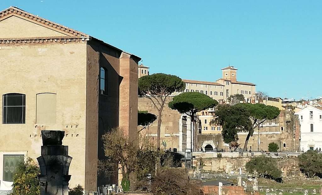 temple de Janus entre Curie et basilique Emilia