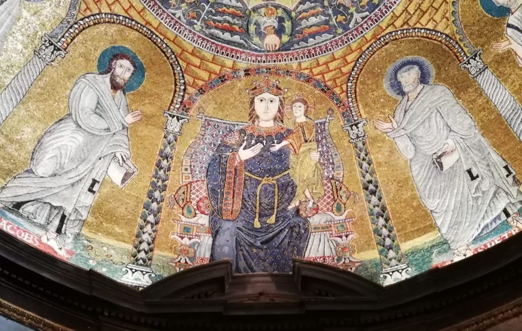 Découvertes des mosaïques médiévales dans les églises de Rome