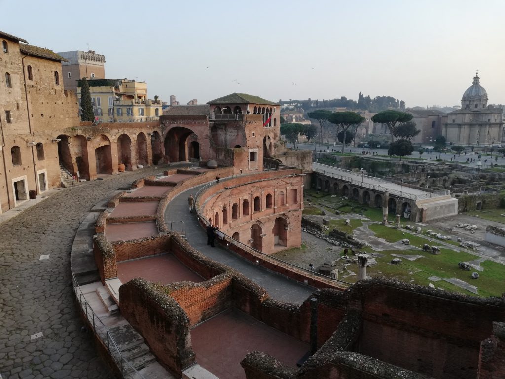 marché de Trajan contact pour vos visites guidées