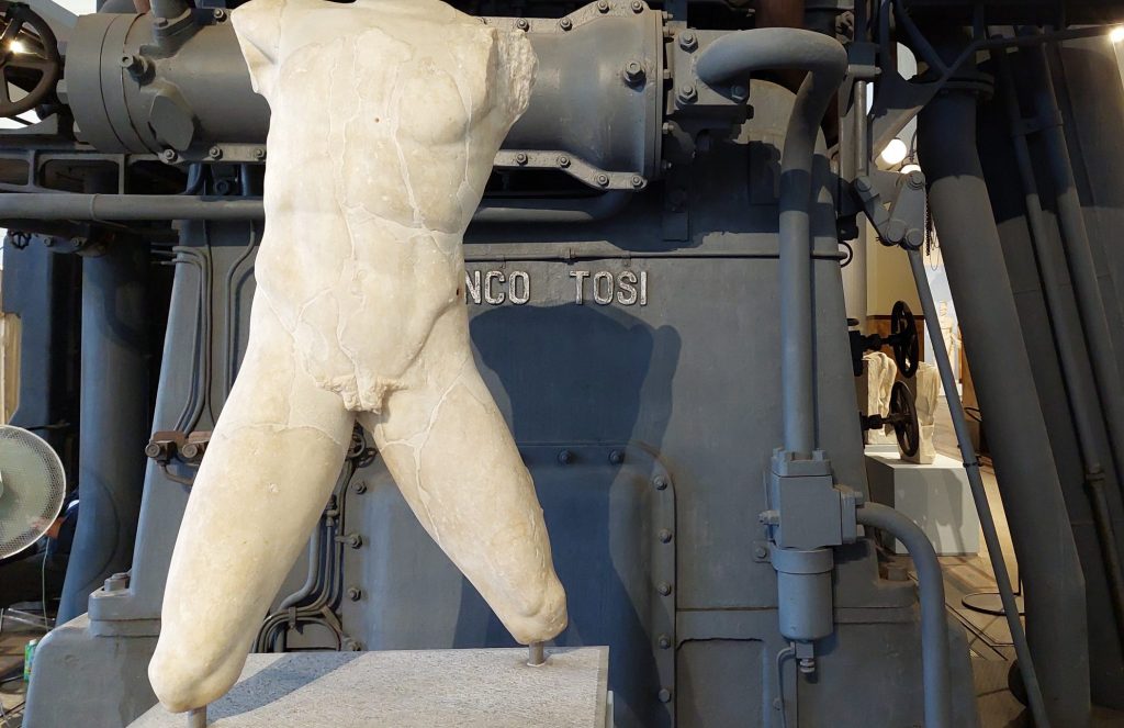 Visiter la centrale Montemartini des statues antiques dans une centrale électrique